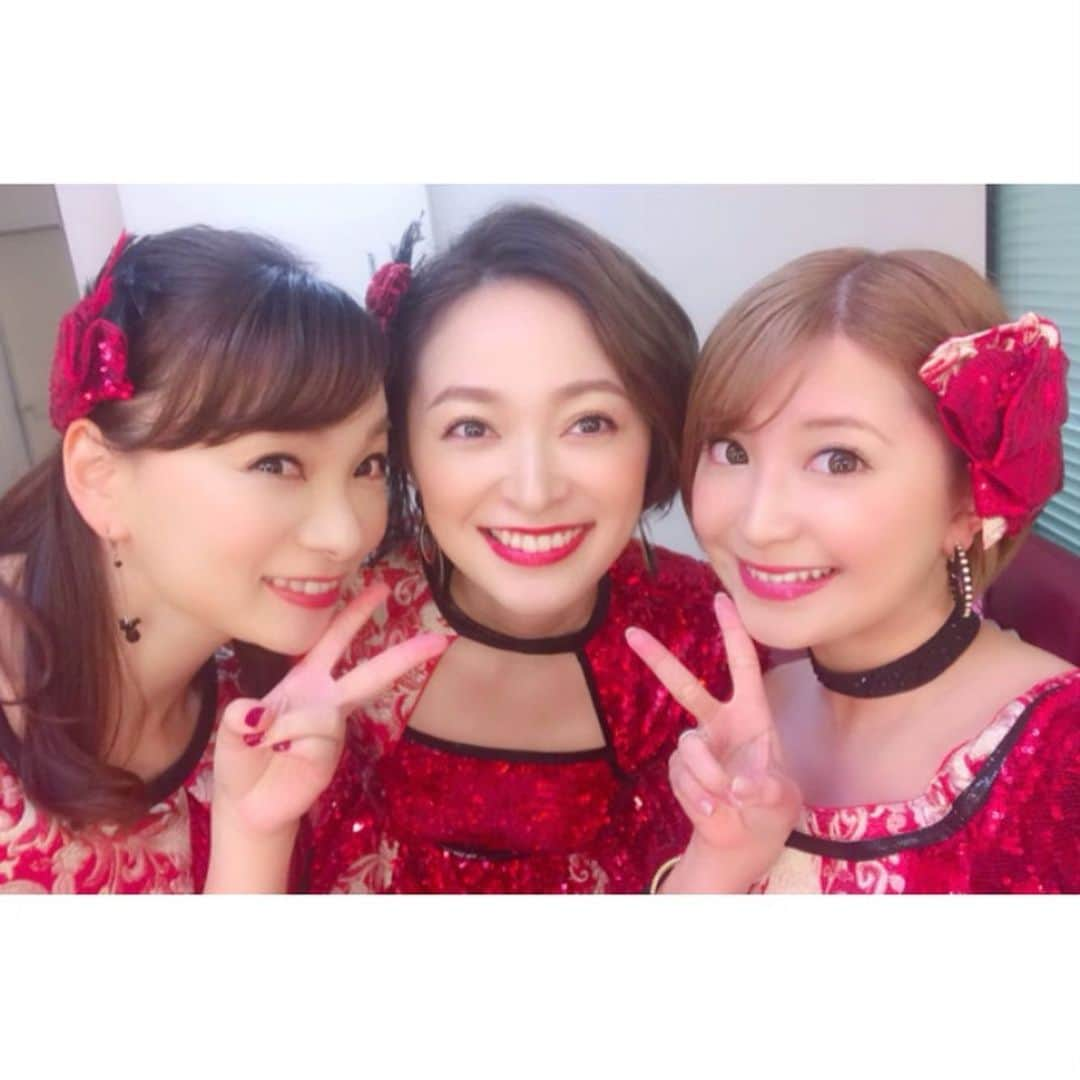 矢口真里さんのインスタグラム写真 - (矢口真里Instagram)「✨５月２７日✨ ２期メンバーのデビュー日です😊✨ 皆さんいつも応援ありがとうございます✨ ・ ・ #モーニング娘 。 #２期メンバー #丸２１年 ✨ #２２年目も頑張っていきまっしょい 😁✨ #冬ハローのDVDに参加してます よ 😊✨ #またいつかこのメンバーで ・・・✨」5月27日 12時42分 - mariyaguchi_official