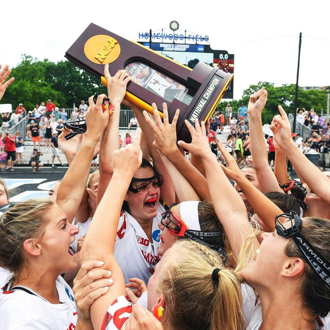 Under Armourさんのインスタグラム写真 - (Under ArmourInstagram)「Terps on top❗️🐢 @marylandwlax takes back the 🏆. Congratulations to the 2️⃣0️⃣1️⃣9️⃣ National Champions. #WEWILL」5月27日 6時04分 - underarmour