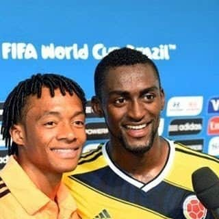 ジャクソン・マルティネスさんのインスタグラム写真 - (ジャクソン・マルティネスInstagram)「@cuadrado Feliz cumpleaños mani, sabes lo mucho que te quiero y deseo que Dios en su bondad ponga los deseos de él en tu corazón, y que guarde tu caminar, conforme a su voluntad. 🎉🎉🎉🎉🙏🏿」5月27日 7時25分 - j.martinezofficial