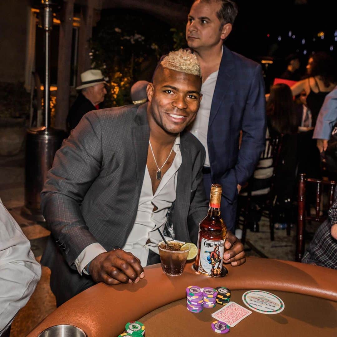 ヤシエル・プイグのインスタグラム：「Shout out to @CaptainMorganUSA for supporting my annual #charity event in Los Angeles benefiting the @wildhorsefdn! Can’t wait to bring the party to Cincinnati on 6/13. Get your tickets at the link in my bio #wildhorsepoker」