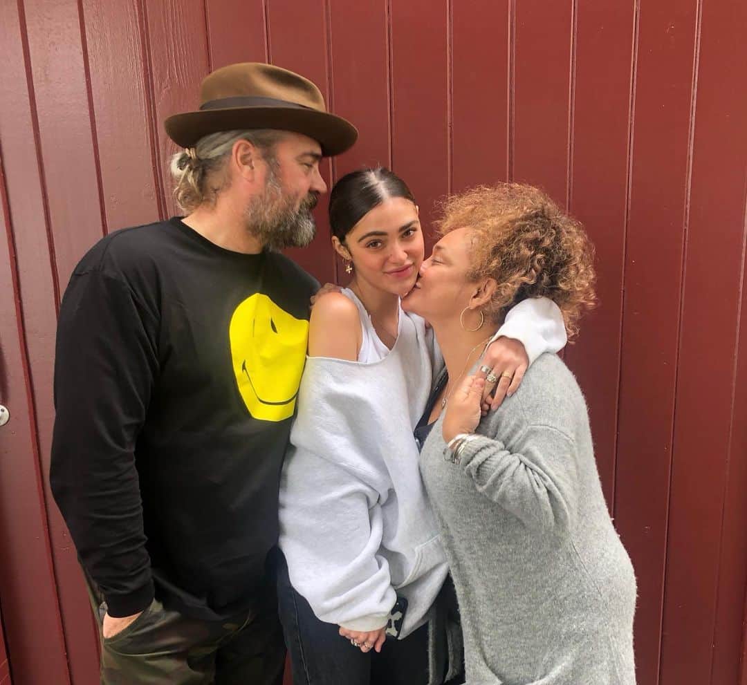 ルナ・ブライズ・ボイドのインスタグラム：「mom & pops」