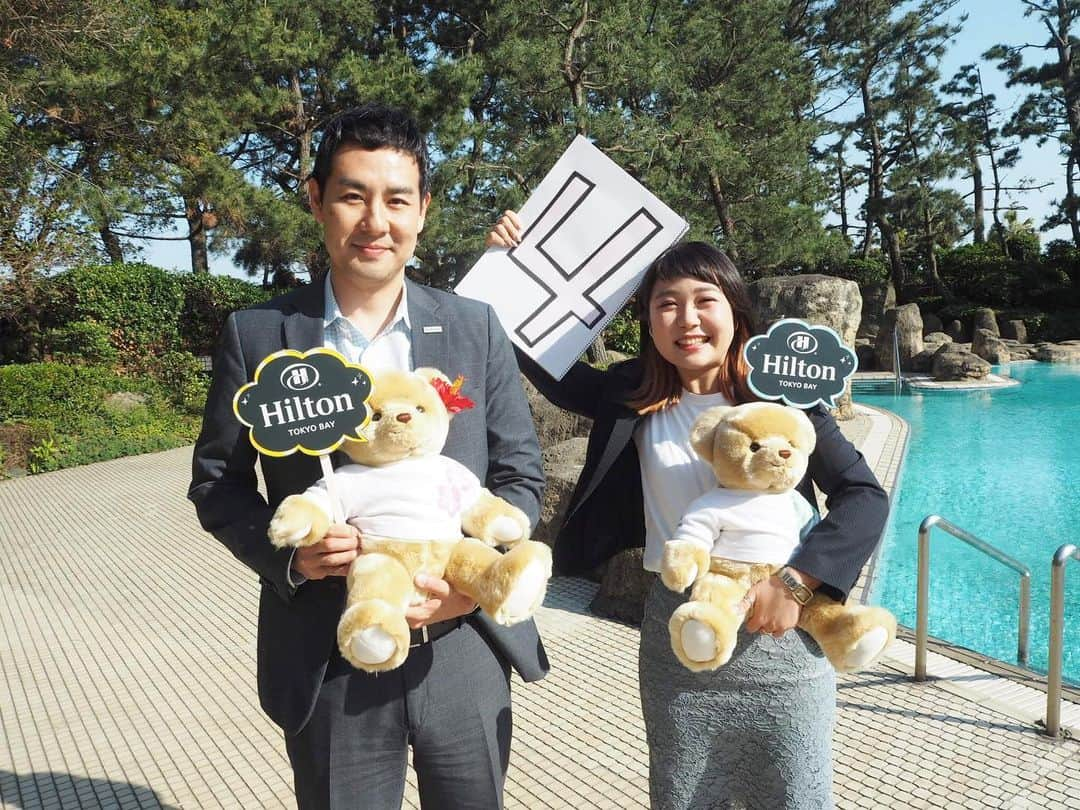 ヒルトン東京ベイ Hilton Tokyo Bayさんのインスタグラム写真 - (ヒルトン東京ベイ Hilton Tokyo BayInstagram)「4 days to go until Hilton’s 100th anniversary🎉 . ヒルトン100周年まであと4日！ 4日目のカウントダウンは、マーケティング・コミュニケーションズ！ ヒルトン東京ベイをもっともっと皆様に知っていただけるよう&好きになっていただけるよう、企画を立てたり広報活動を日々行なっています😉✨ Countdown by Marketing Communication team! . #ヒルトン東京ベイ #東京ディズニーリゾート #舞浜 #チーム #ホテル #100周年 #100周年記念 #ヒルトン #ヒルトンセレブレーション100 #ホテルマン #hilton100 #hilton #tokyodisneyresort #maihama #hiltontokyobay #Hilton100anniversary #wearehilton #MarComteam #100th #100thanniversary #anniversary #celebrate #diversity #diversityandinclusion #gptw #greatplacetowork」5月27日 9時02分 - hiltontokyobay