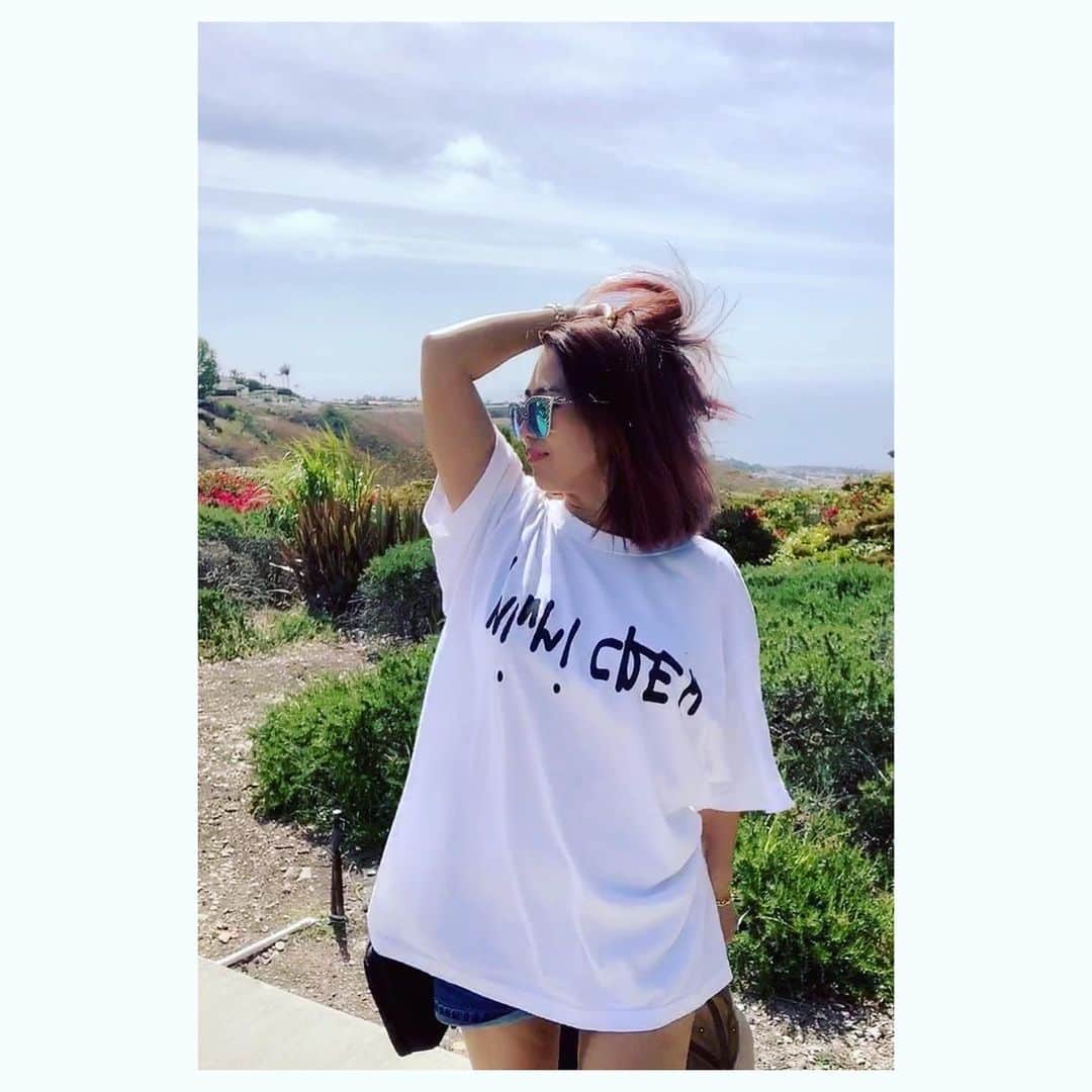 MINMIさんのインスタグラム写真 - (MINMIInstagram)「アメリカ三連休 だよ 日本はどう？ もう暑い、かな？w」5月27日 9時37分 - minmidesu