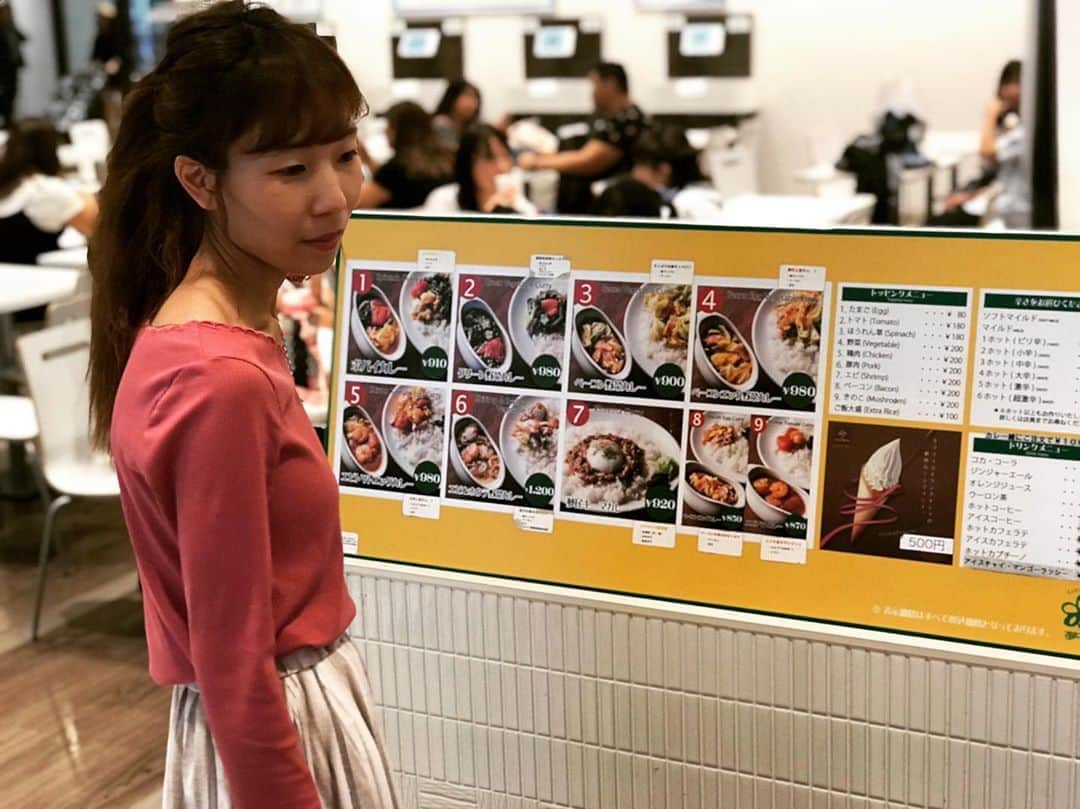 MAX鈴木さんのインスタグラム写真 - (MAX鈴木Instagram)「ハニコさん  いつも遠征ばかりで家をあける事多くてごめんね。  ハニコさん  いつも洗濯物してくれてありがとう。  ハニコさん  俺のオナラ臭くてごめんね。  ハニコさん  いつもチビMAXの事を一番に想ってくれてありがとう。  ハニコさん  いつも帰るの遅くてごめんね。  ハニコさん  いつも仕事の請求書を作ってくれてありがとう。  ハニコさん  ベットで寝ないでソファーで寝落ちしちゃってごめんね。  ハニコさん  いつも美味しいご飯作ってくれてありがとう。  ハニコさん  ちゃんと僕の事を怒ってくれてありがとう。  ハニコさん  僕の夢を叶えてくれてありがとう。  #ありがとう」5月27日 10時30分 - max_suzuki