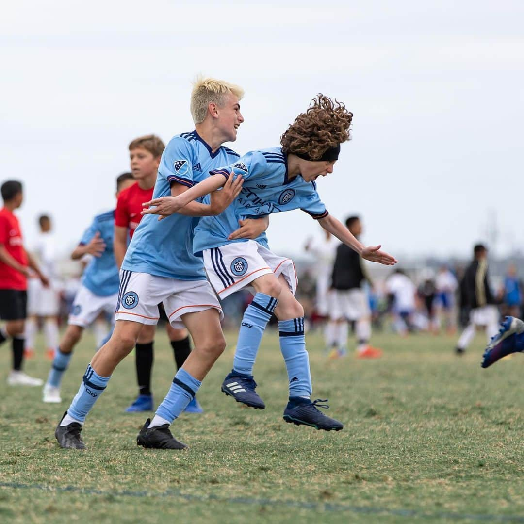 ニューヨーク・シティFCさんのインスタグラム写真 - (ニューヨーク・シティFCInstagram)「Flicks from the third day of play at #ManCityCup 🌊🏆 #ForTheCity」5月27日 10時37分 - nycfc