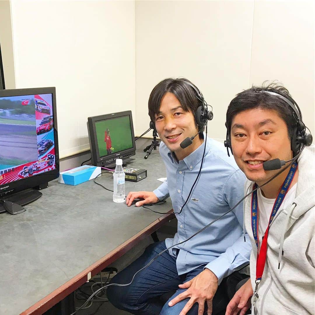 柴村直弥のインスタグラム：「#jsports #解説 #u20wc #u20ワールドカップ #サッカー #football #大会開幕戦 #ポーランド開催 #ウッチ #懐かしい #リーグ戦でアウェーで行った街 #このスタジアムがホームのクラブ #ポーランド #ポーランド🇵🇱 #poland #コロンビア #コロンビア🇨🇴 #columbia #viridarideserta #ヴィリダリデセルタ #ヴィリダリ #シャツ #shirt #新作 #2019年 #ヴィクターさん #胸のマーク #オーガニックコットン #organiccotton」