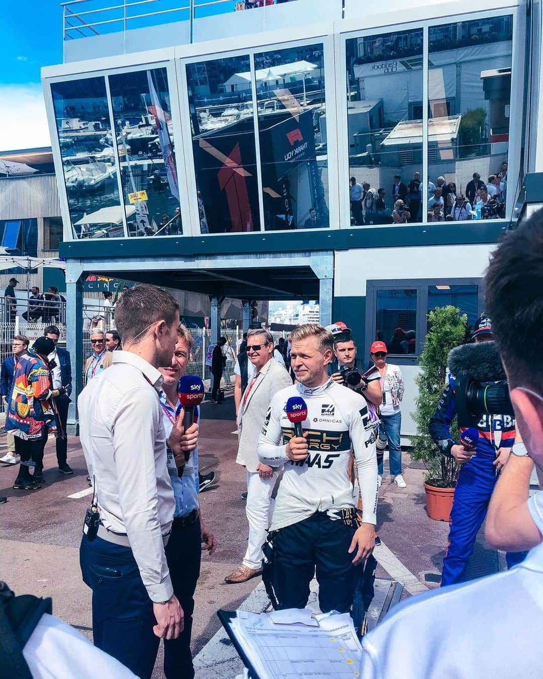 ケリーさんのインスタグラム写真 - (ケリーInstagram)「MONACO GP 🏎🇲🇨❤️ ・ ・ ・ @f1  #f1#monacogp#monaco #モナコ#モナコGP」5月27日 11時54分 - kellymisawa