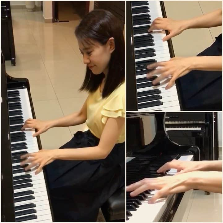 中園理沙のインスタグラム：「20 Second Warm-Up Exercise for the Left Hand 😂☝️ 🎹Mozart: Twelve Variations on "Ah vous dirai-je, Maman"  20秒左手ウォーミングアップの巻😂☝️ 曲は、皆様ご存知のモーツァルトきらきら星変奏曲！ ・・・ ※DMは使用しておりません。 ・・・ #piano #pianist #pianomusic #music #mozart #musician #pianolove #pianoforte #ピアノ #ピアニスト #钢琴 #钢琴家 #练琴 #中園理沙 #lisanakazono #classicalpiano」