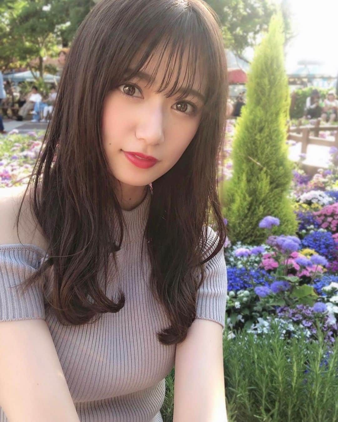 のインスタグラム：「. . 念願のうさピヨ~🐰🐤💕 グッズ全然無くてぴえん🥺 ディズニー感ないね（笑） . #ディズニーシー#ディズニーイースター #うさぴよ」