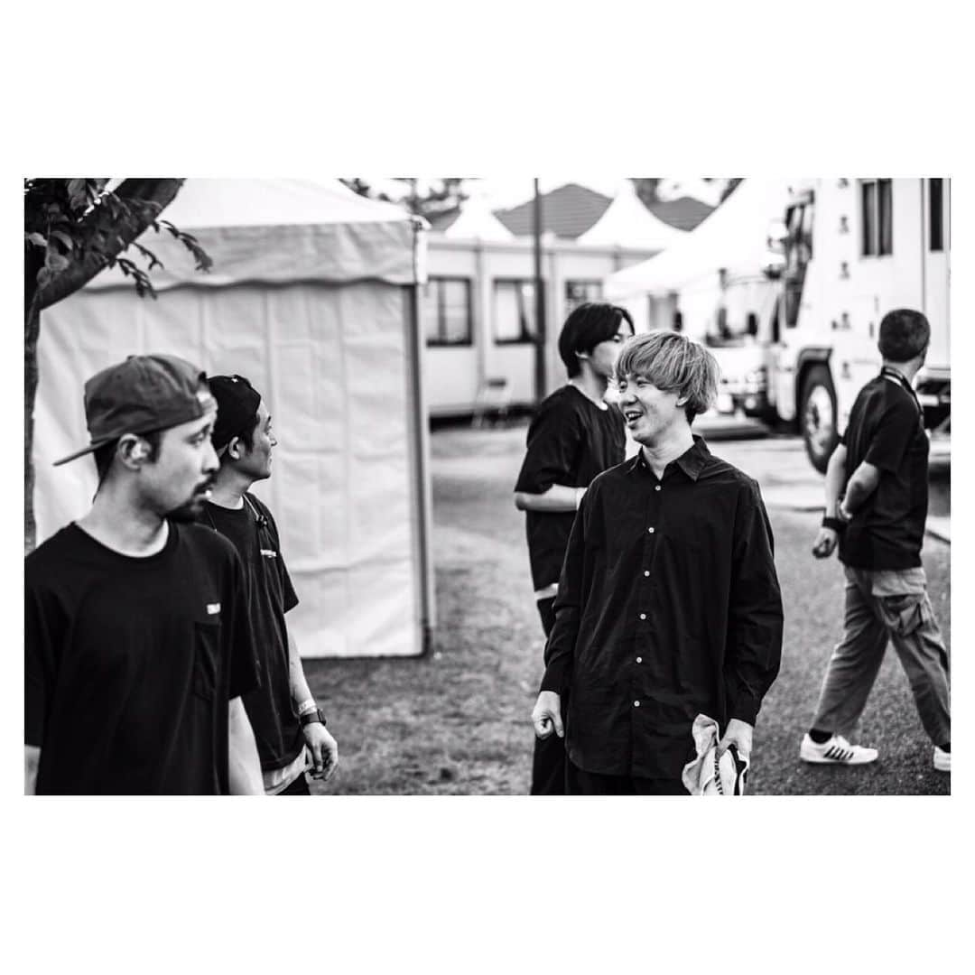 柳沢亮太さんのインスタグラム写真 - (柳沢亮太Instagram)「2019.05.26 新木場若洲公園 TOKYO METROPOLITAN ROCK FESTIVAL 2019 オフショット #メトロック #metrock #写殺 @cazrowaoki」5月27日 14時48分 - yayayayanagi