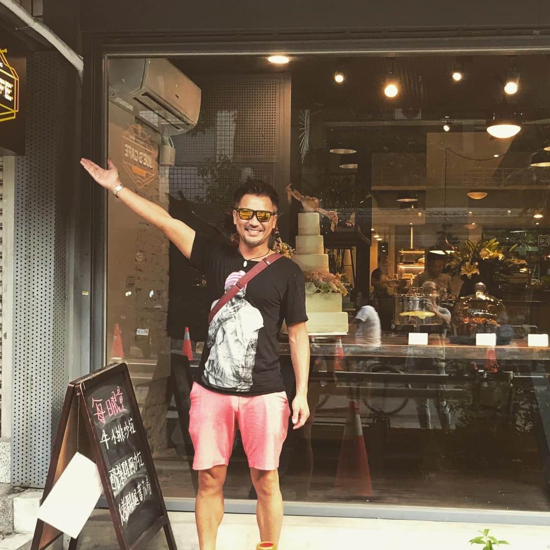 中村譲さんのインスタグラム写真 - (中村譲Instagram)「友達のカフェ#joe’scaffe#caffe #taipei #cake#delicious #@富錦街464 号#ケーキが美味しいよ」5月27日 14時51分 - joechan1515