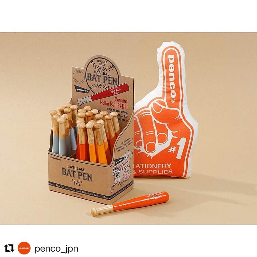 HIGHTIDE/ハイタイドさんのインスタグラム写真 - (HIGHTIDE/ハイタイドInstagram)「penco @penco_jpn より、野球のバットのフォルムをしたバットペンが新発売！ . 全体に塗装を施した木製で、本物のバットが小さくなったような佇まい。ペン先は0.8mm、油性の黒インクでデイリーに使えるボールペンです。 . 野球好きなあの人へのプレゼントや、筆箱に1本忍ばせておきたいユニークなアイテムです。 . #Repost @penco_jpn with @get_repost ・・・ penco®︎ Baseball bat pen @penco_jpn @hightide_japan  #penco #hightide #baseball #ペンコ  #ハイタイド  #bat  #野球 #野球好き  #ボールペン #ballpointpen  #文房具  #文房具好き  #stationary #stationaryaddict」5月27日 16時15分 - hightide_japan