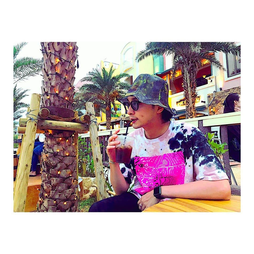 渡部秀さんのインスタグラム写真 - (渡部秀Instagram)「エクボは恋の落とし穴ッ♡  #ハワイ」5月27日 16時11分 - shu_samurai