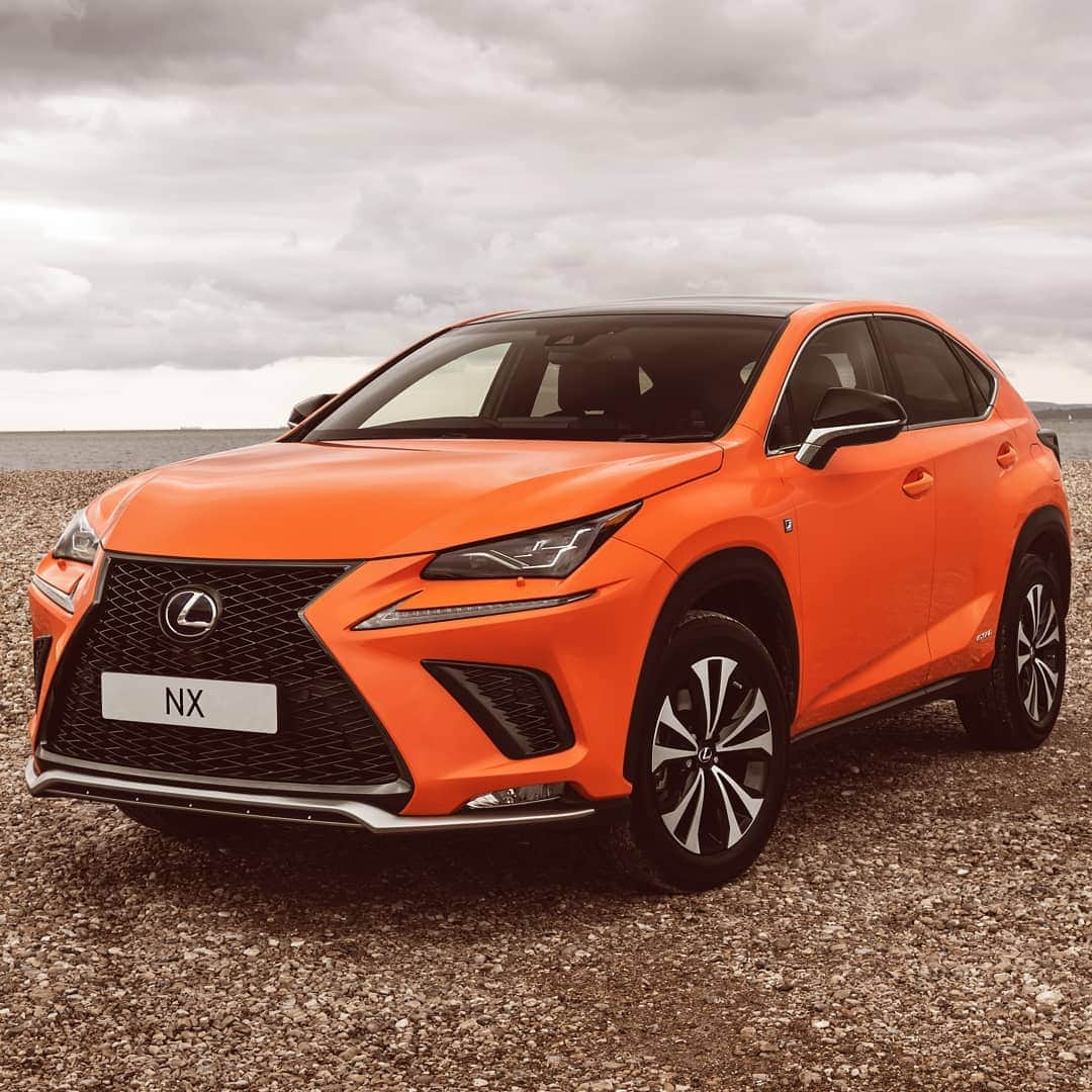 Lexus UKさんのインスタグラム写真 - (Lexus UKInstagram)「#LexusRC  #LexusNX #LexusLC Matte Prototype  Which is your favourite orange Lexus?  #Design #CarDesign #Automotive #Lexus #Orange #CarsofInstagram」5月27日 17時17分 - lexusuk