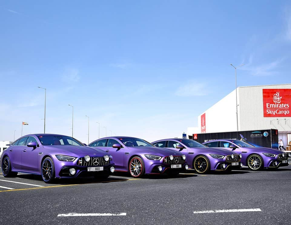 エミレーツ航空さんのインスタグラム写真 - (エミレーツ航空Instagram)「Emirates SkyCargo will be flying @thepurpleteam - four Mercedes AMG GT63s 4MATIC+ cars for Gargash from Dubai to the @Gumball3000 rally and back. Emirates SkyCargo is partnering with Gargash for the second year in a row to transport cars for the rally.  #FlyEmiratesFlyBetter #EmiratesSkyCargo #MercedesBenz #Gumball3000 #ThePurpleTeam #Purplization」5月27日 23時00分 - emirates