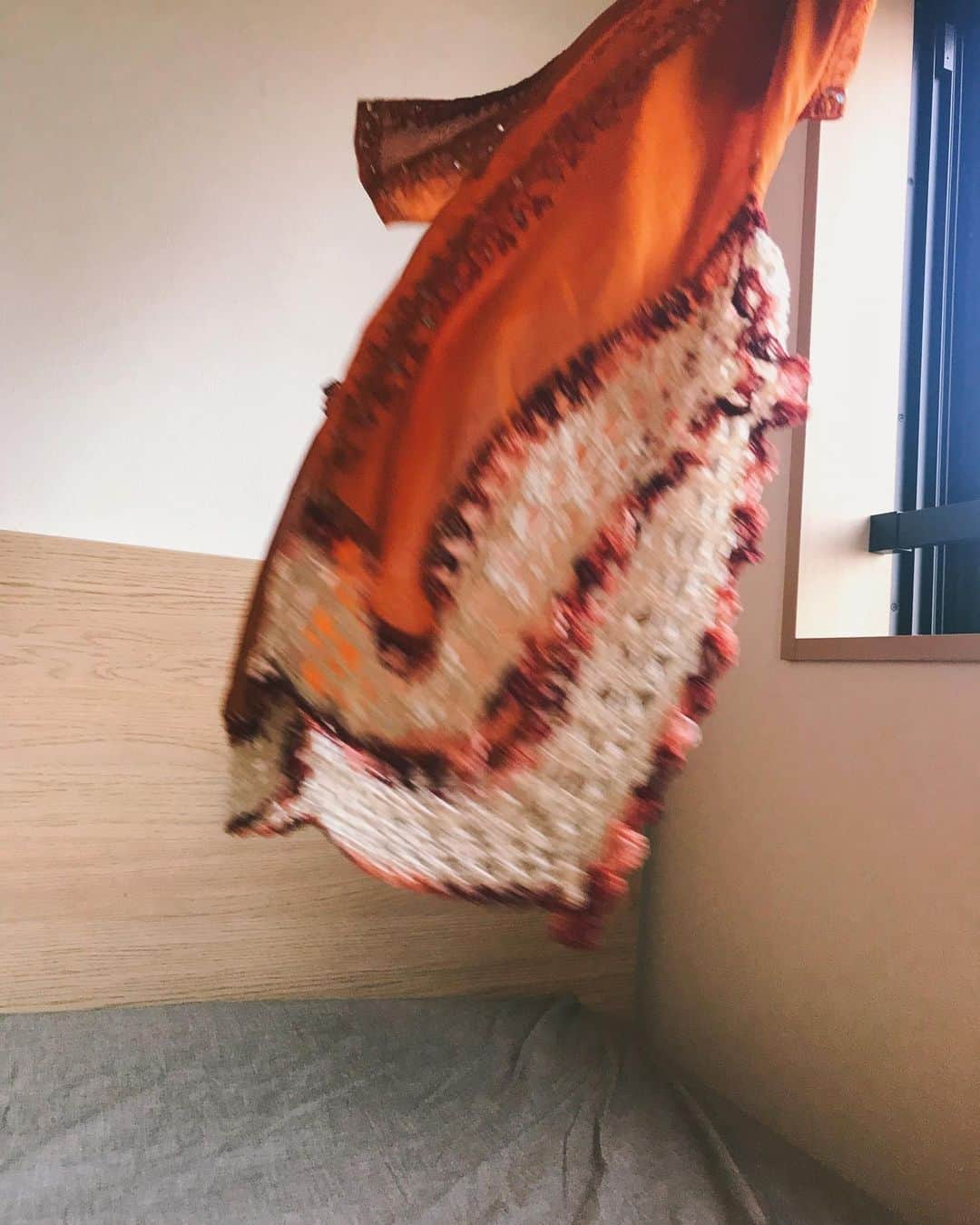 蓮沼千紘さんのインスタグラム写真 - (蓮沼千紘Instagram)「"FLY" @endvintage × #aneddy  6/14-20 @iaaam_matsuyama . . . . . #vintage #vintagecloth #knit #aneddyflyendvintage  #fly」5月27日 17時59分 - knitchihiro
