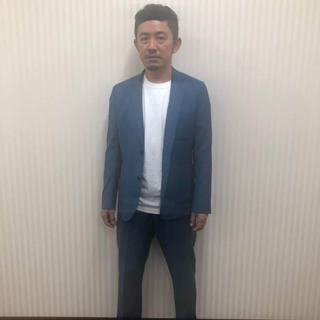 千原せいじさんのインスタグラム写真 - (千原せいじInstagram)「今日は沼津。 どのセットアップがいいですか。 #千原せいじ」5月27日 18時25分 - chiharaseiji