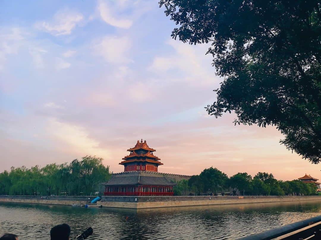 クリスティン・ウェイのインスタグラム：「The beauty of China #beijin #historical #welltravelled #cwtravel」