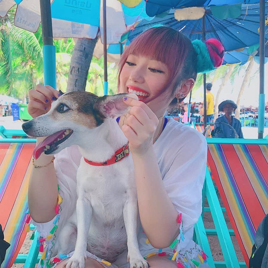 ヤンニーン・ワイゲルさんのインスタグラム写真 - (ヤンニーン・ワイゲルInstagram)「We had a fun little trip to the beach yesterday🏖」5月27日 19時29分 - jannineweigel