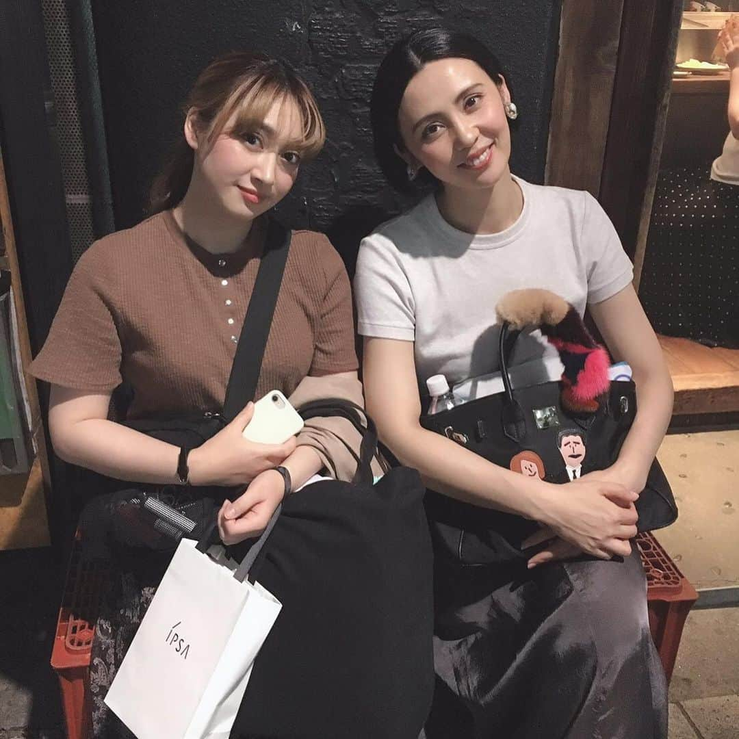 緒月遠麻さんのインスタグラム写真 - (緒月遠麻Instagram)「☆ #四季の庭 公演中に 地震などありましたが 無事なんとか 終わりましたー！！ ✨ 声で表現する 朗読ってやっぱり好きだなぁ〜と 改めて 実感した 濃厚な4日間でした。笑  共演した 皆さまとも 仲良くして頂き #渡辺裕之 さん本家と ファイト一発‼️ 写真撮って頂いたのは よい思い出です✨  皆さま 本当に ありがとうございました👵🍵 ✨ さっ‼️ 寝ます。笑 #爆睡」5月27日 19時53分 - toma_ozuki