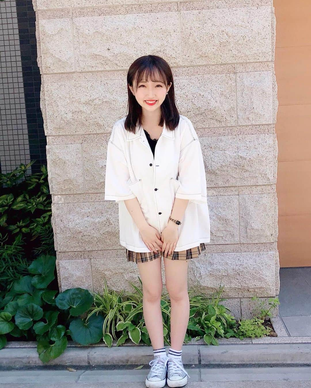 星野麻里愛さんのインスタグラム写真 - (星野麻里愛Instagram)「🍓wego staff style 🍓  ゆとりのあるビッグシルエットで 着丈をやや短くさせることで、 ビッグシャツでもすっきりとした 仕上がりになってます♡  カラーステッチビックシャツ ¥2990＋税  詳細はSTAFF  STYLE プロフィールのURLを見てね❤️ . . #wego#osu#大須 #今期流行り#fashion#winterfashion#code#nagoya#名古屋 #ビックシャツ#snap#street#photography#followme#model#ootd#ウィゴー#photo#instafashion#instafashion .#メンズ服  #데일리룩 #데일리룩코디 #패션 #패션스타그램 #오오티디 #옷스타그램 #코디 #코디스타그램 #옷 #まりあコーデ」5月27日 20時01分 - maria.pink28