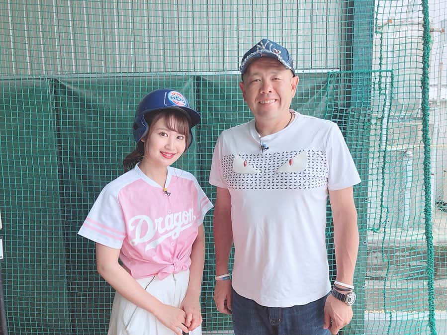沢井里奈さんのインスタグラム写真 - (沢井里奈Instagram)「♡ . 本日ドラ・ナビ 放送でした⚾️✨ 見て下さった方ありがとうございました☺️💓💓 . 今回はバッティングららら緑店からお届け🌟 ゲストは小田幸平さんです🌹🌸 . 福谷投手、阿知羅投手、 加藤選手にインタビュー🎤💕💕 . そして私は小田さんに初心者代表として バッティングを教えて頂きました🥺❤️ . ぜひご覧下さい👒🌼💕💕 . #dragons #dranavi #dranavicat #starcat #nagoya #baseball #mercuryduo #ootd #coordinate #fashion #instafashion #instagood #instagramjapan #japanesegirl #girls #中日ドラゴンズ #ドラゴンズ #中日 #小田幸平 さん #バッティングららら緑店 #バッティングららら #バッティングセンター #バッティング #キャットチャンネル #スターキャット #さわー野球 #沢井里奈」5月27日 20時10分 - sawairina
