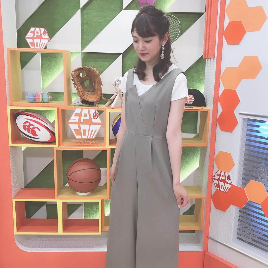 のインスタグラム：「今日のスポ魂は31日に開幕する県高総体企画👏いよいよですね！ワクワク！高校生アスリートの皆さん！応援してます📣 #スポーツ #県高総体 #長崎県高総体 #スポーツコーデ  #スポーツ #アナウンサー衣装 #アナウンサー @brownsugar095 #スナイデル #snidel #snidelコーデ #nagasaki  #オシャレさんと繋がりたい #テバ #テバサンダル」