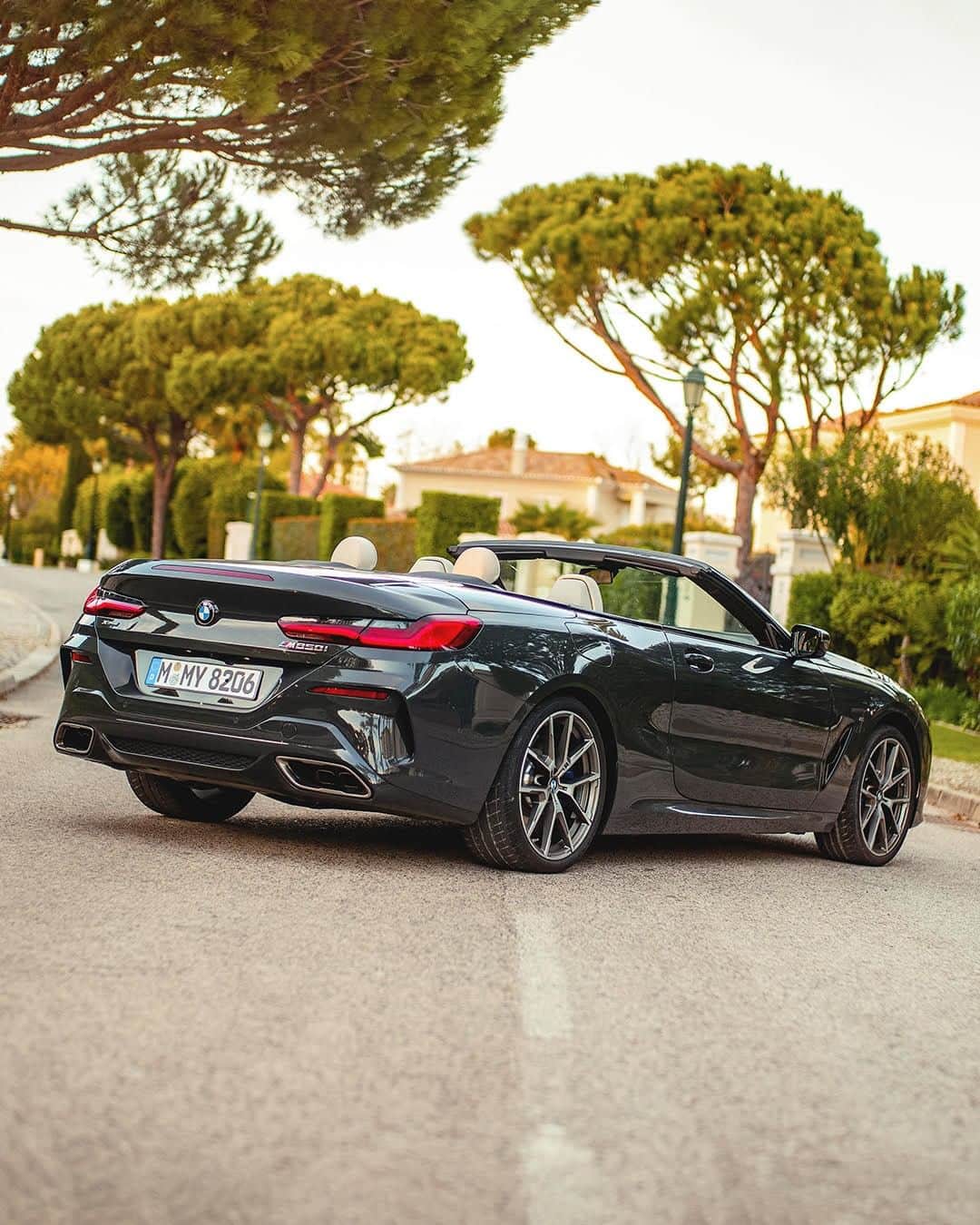 BMWのインスタグラム：「Changes your whole ideology of freedom. THE 8. #THE8 #BMW #8Series #Convertible __ BMW M850i xDrive Convertible: Fuel consumption in l/100 km (combined): 10.0 - 9.9. CO2 emissions in g/km (combined): 229 - 225*; *All performance, fuel consumption and emissions figures are provisional. The values of fuel consumptions, CO2 emissions and energy consumptions shown were determined according to the European Regulation (EC) 715/2007 in the version applicable at the time of type approval. The figures refer to a vehicle with basic configuration in Germany and the range shown considers optional equipment and the different size of wheels and tires available on the selected model. The values of the vehicles are already based on the new WLTP regulation and are translated back into NEDC-equivalent values in order to ensure the comparison between the vehicles. [With respect to these vehicles, for vehicle related taxes or other duties based (at least inter alia) on CO2-emissions the CO2 values may differ to the values stated here.] The CO2 efficiency specifications are determined according to Directive 1999/94/EC and the European Regulation in its current version applicable. The values shown are based on the fuel consumption, CO2 values and energy consumptions according to the NEDC cycle for the classification. For further information about the official fuel consumption and the specific CO2 emission of new passenger cars can be taken out of the „handbook of fuel consumption, the CO2 emission and power consumption of new passenger cars“, which is available at all selling points and at https://www.dat.de/angebote/verlagsprodukte/leitfaden-kraftstoffverbrauch.html.」