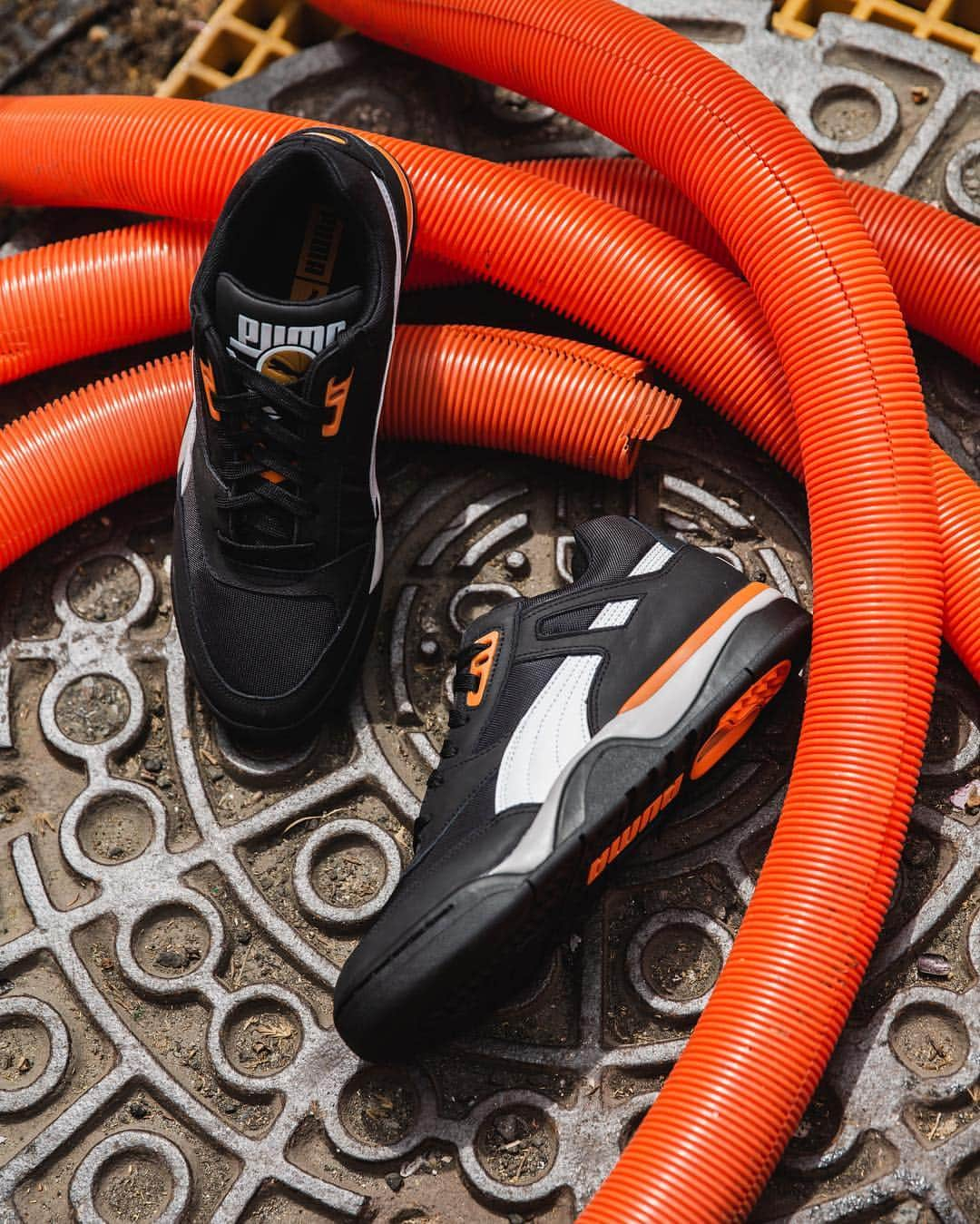 Foot Lockerさんのインスタグラム写真 - (Foot LockerInstagram)「Fresh. #Puma Palace Guard 'Black/Orange' Available Now, Select Stores」5月4日 5時31分 - footlocker