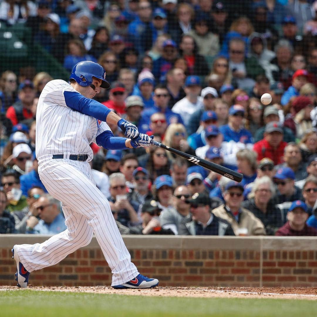 シカゴ・カブスさんのインスタグラム写真 - (シカゴ・カブスInstagram)「#Cubs win! That’s five straight! #EverybodyIn」5月4日 6時07分 - cubs