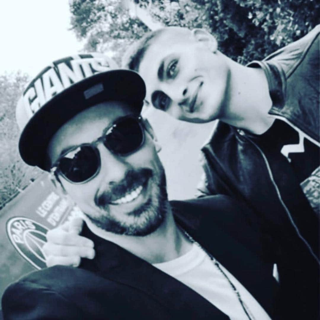 マルコ・ヴェッラッティのインスタグラム：「Tanti auguri amico mio @pocho22lavezzi . Ti auguro il meglio nella vita , te lo meriti !!!!!!」