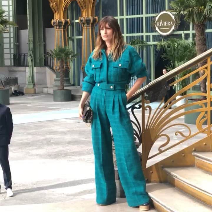 カロリーヌ・ド・メグレのインスタグラム：「#ChanelCruise」