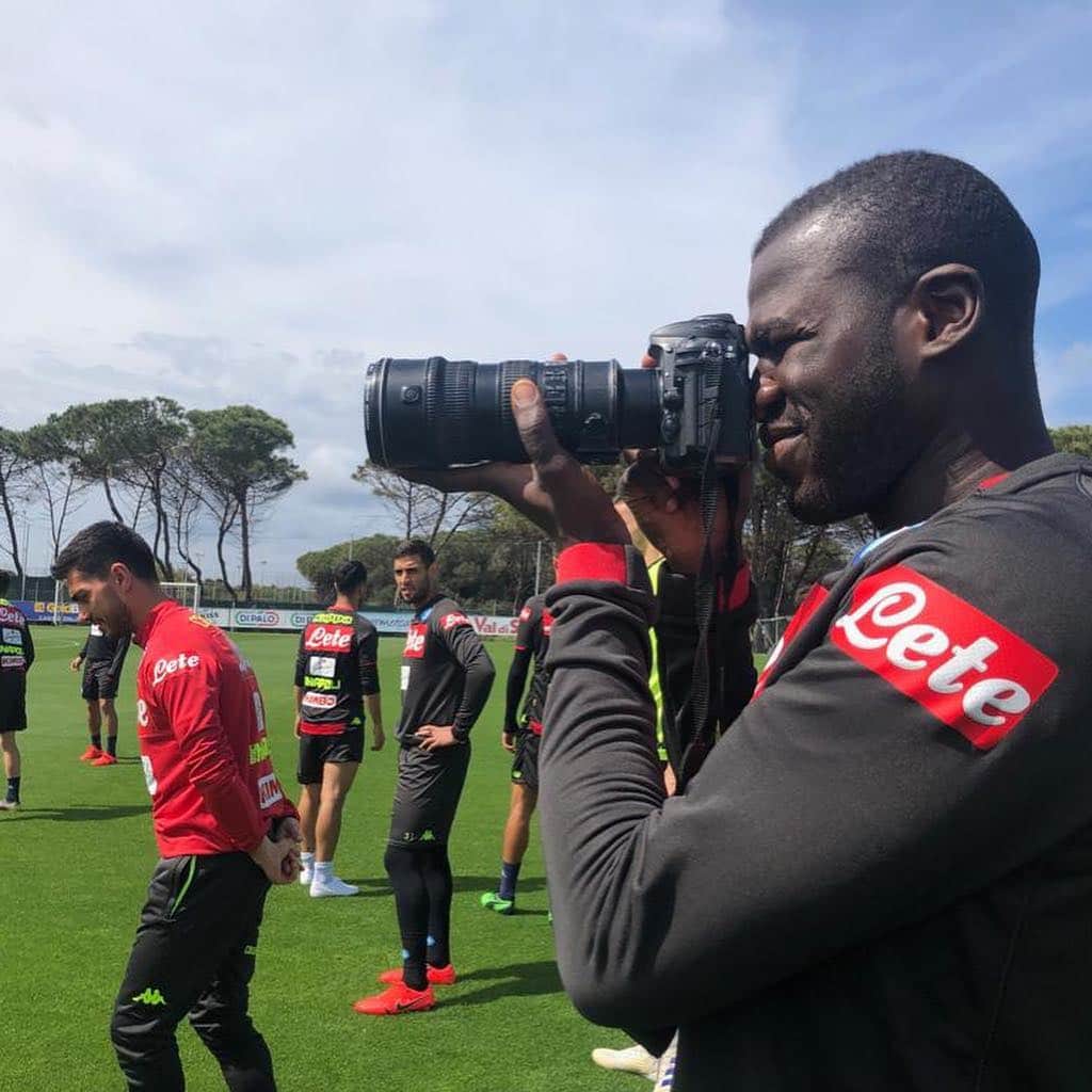 SSCナポリさんのインスタグラム写真 - (SSCナポリInstagram)「📸 Ecco in esclusiva le foto scattate da @kkoulibaly26 / Exclusive photos taken by Koulibaly 💙 #ForzaNapoliSempre」5月3日 21時51分 - officialsscnapoli