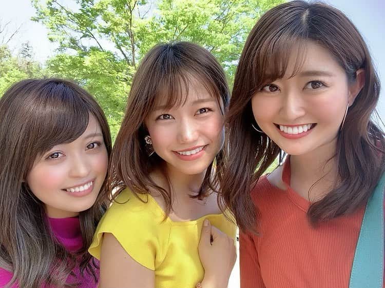 坂口莉果子のインスタグラム：「GW 沢山笑った日😊 渋滞凄まじかったけど楽しかった🐏 iPhoneXSの画質の良さに感動、写真撮るのが楽しくなる😆 3人とも服の主張が強い笑 色の組み合わせ最高😂 しばらく会えなくなっちゃう😭 残りのGWも楽しむ🌻 ・ ・ ・ ・ #ゴールデンウィーク  #春 #羊  #渋滞  #山梨  #観光  #ポートレート  #gw  #japan  #spring  #iphonexs」