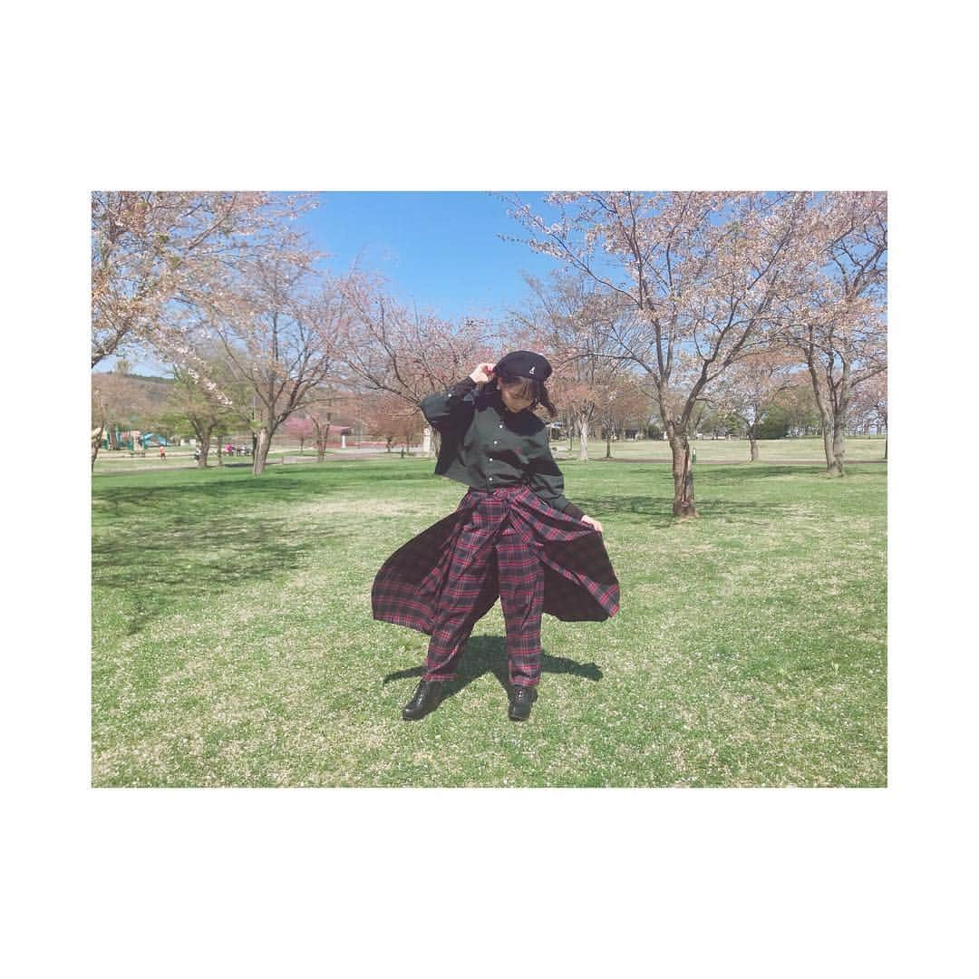 横山結衣さんのインスタグラム写真 - (横山結衣Instagram)「今日の私服お気にです  #今日の私服  #kangol  #ralphlauren  #サンタモニカ  #jouetie  #古着」5月3日 23時00分 - yoko_yui_team8