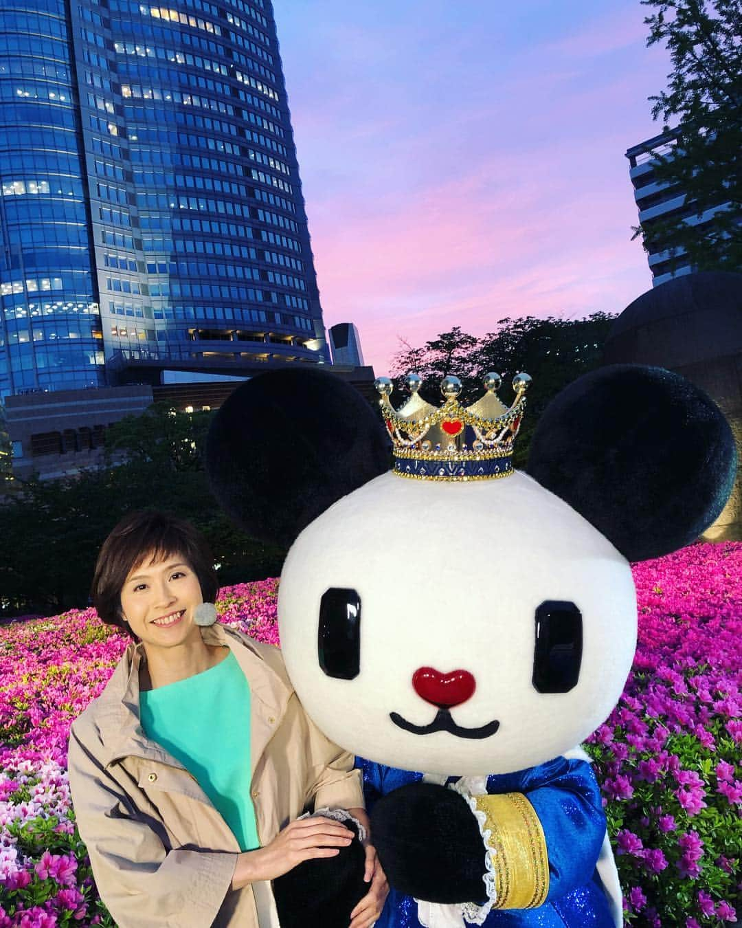 今村涼子さんのインスタグラム写真 - (今村涼子Instagram)「#ゴーちゃん  あさって5月5日は誕生日なんで 王子様の格好。 最近新たにマントもついたみたい。 #スーパーjチャンネル」5月3日 23時41分 - ryoko.imamu