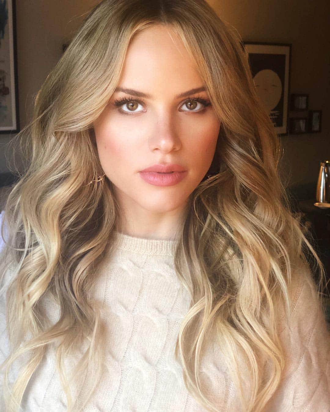 ハルストン・セイジのインスタグラム：「1 day in Chicago!」