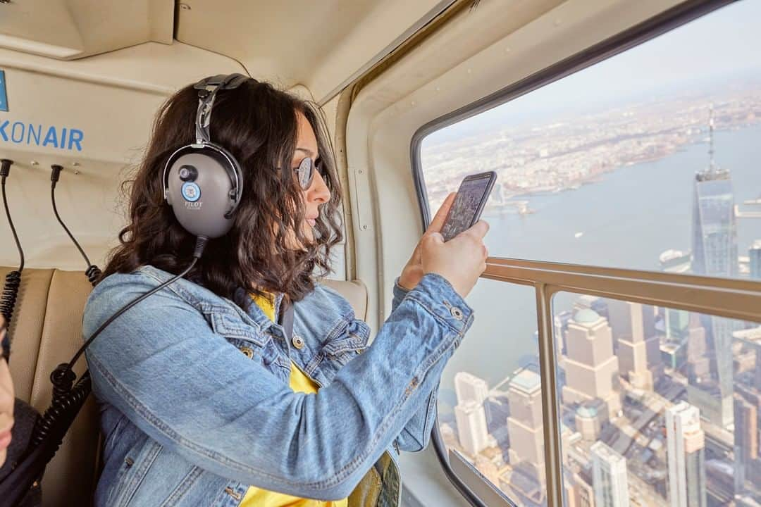 nyonairさんのインスタグラム写真 - (nyonairInstagram)「You made it to Friday! 🚁 Get 30% Off + Half Off Ground Transportation - Use Code THANKSMOM30! 🚁 . . Ultimate flexibility with our BNSL - valid for more than a year. . . . . . #earthpix #bestvacations #loveauthentic#exploremore #moodygrams #streetdreamsmag #complex #stpatricksday #esquire #icapture_nyc #jointhemvmt#bucketlist #timeoutnewyork #wildnewyork#newyork_instagram #lensbible#thingstodoinnyc #adventurelifestyle #travelexperience #adventuretravel#winterinnewyork #traveldeawls #centralpark #timessquare」5月4日 0時25分 - nyonair