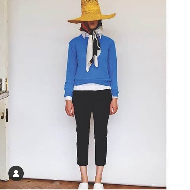 バーンストックスピアーズさんのインスタグラム写真 - (バーンストックスピアーズInstagram)「#hatoftheday Part 2 This one is a mixed straw gardening hat for @peterjensenltd SS17 Collection in sunshine yellow ☀️ . Have a lovely weekend. #bernstockspeirs x #peterjensen Styling by @shirleykurata」5月4日 0時29分 - bernstockspeirs