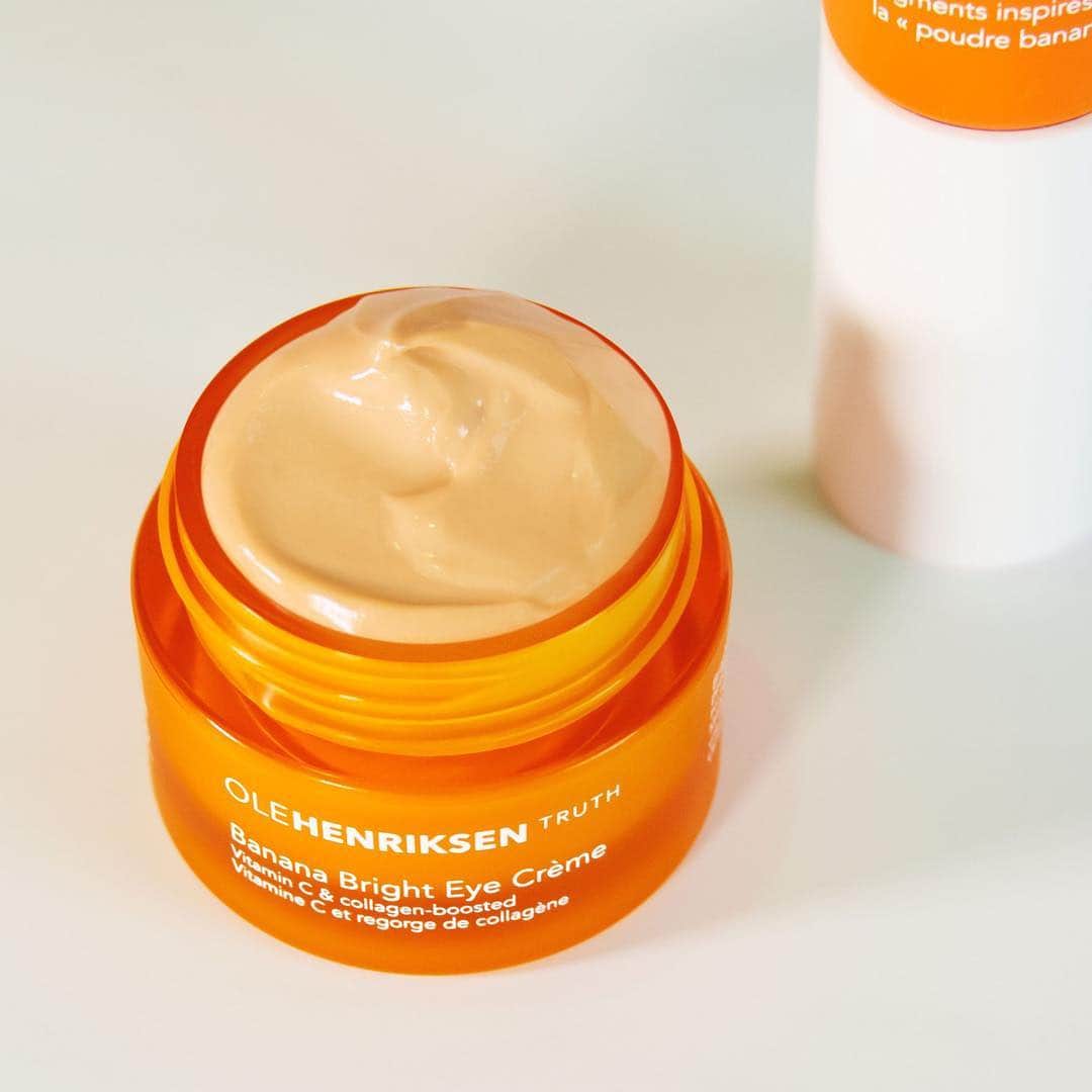のインスタグラム：「"I discovered this product about a year ago while looking for something to fix a skin issue I developed under my eyes. I had little dry patches which I couldn't hide under makeup. It didn't take long for the Banana Bright Eye Cream to clear it right up. I was so relieved and very grateful that I found this product." - SIOUXZIE_Q on OleHenriksen.com. Tell us why you love Banana Bright Eye Crème ⬇️」