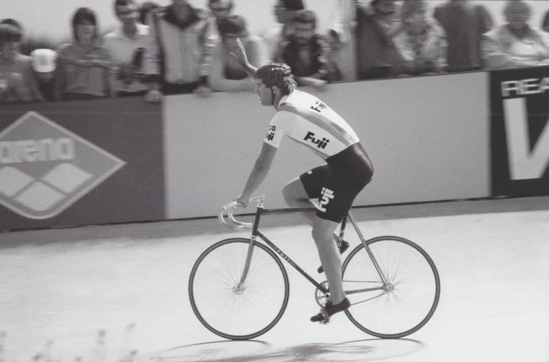 Fuji Bikesさんのインスタグラム写真 - (Fuji BikesInstagram)「Mark Gorski, circa 1988. Four years after he won a gold medal at the 1984 Olympic Games in the 1000m Sprint.」5月4日 0時49分 - fujibikes