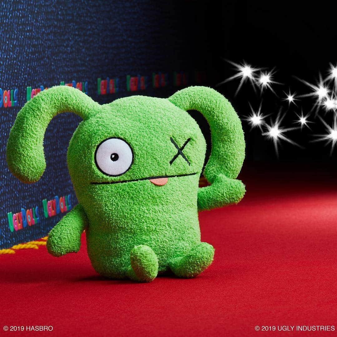 Hasbroさんのインスタグラム写真 - (HasbroInstagram)「Today’s the Day! 🎉 Parents, grab a #Hasbro #UglyDolls plush before heading to see the #UglyDollsMovie in theaters! Available now at major retailers!」5月4日 1時19分 - hasbro
