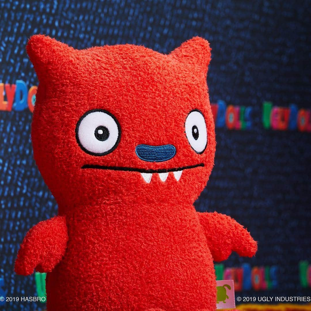 Hasbroさんのインスタグラム写真 - (HasbroInstagram)「Today’s the Day! 🎉 Parents, grab a #Hasbro #UglyDolls plush before heading to see the #UglyDollsMovie in theaters! Available now at major retailers!」5月4日 1時19分 - hasbro