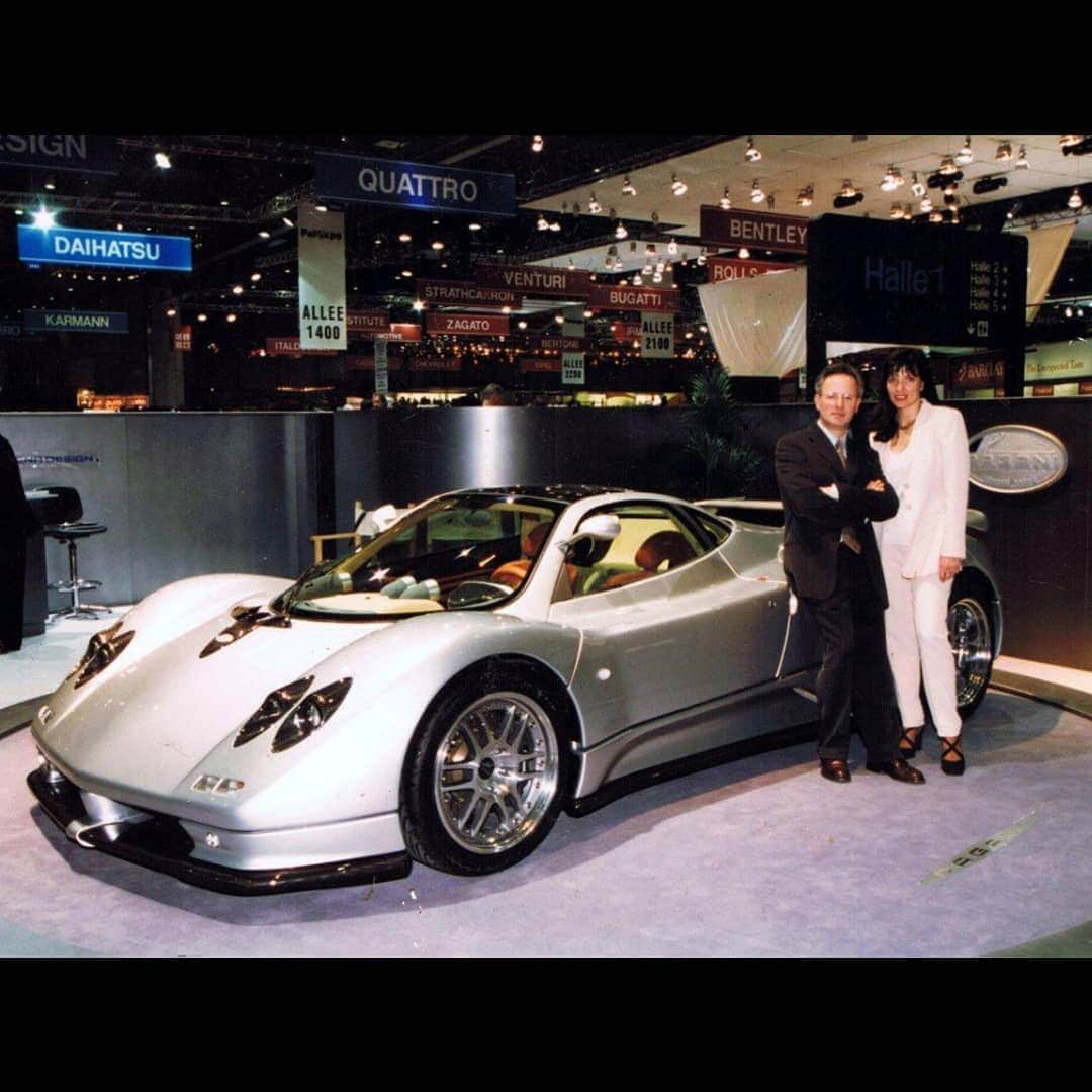 パガーニ・アウトモビリさんのインスタグラム写真 - (パガーニ・アウトモビリInstagram)「"The supercar establishment should be very worried indeed" - Evo Magazine 1999.  Since its public debut, the Zonda was welcomed as a car from the future. So much so to deserve the new name of hypercar on purpose, Zonda embodied a 9-year search for perfection and hard work.  That marked the beginning of Pagani’s adventure in the automotive world.  #zondatribute #zonda20 #zonda20anniversary #pagani #zonda #zondac12 #zondacollection」5月4日 1時21分 - paganiautomobili