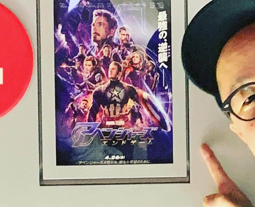 ジローさんのインスタグラム写真 - (ジローInstagram)「アベンジャーズをおっさんと2人で見てきました。 #avengers  #映画 #おっさんと映画」5月4日 1時28分 - jiroisjiro7