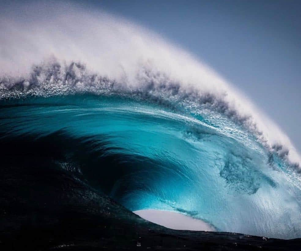 surflineさんのインスタグラム写真 - (surflineInstagram)「50 shades of blue in the Indian Ocean. 📷: @chris.whitey」5月4日 3時02分 - surfline