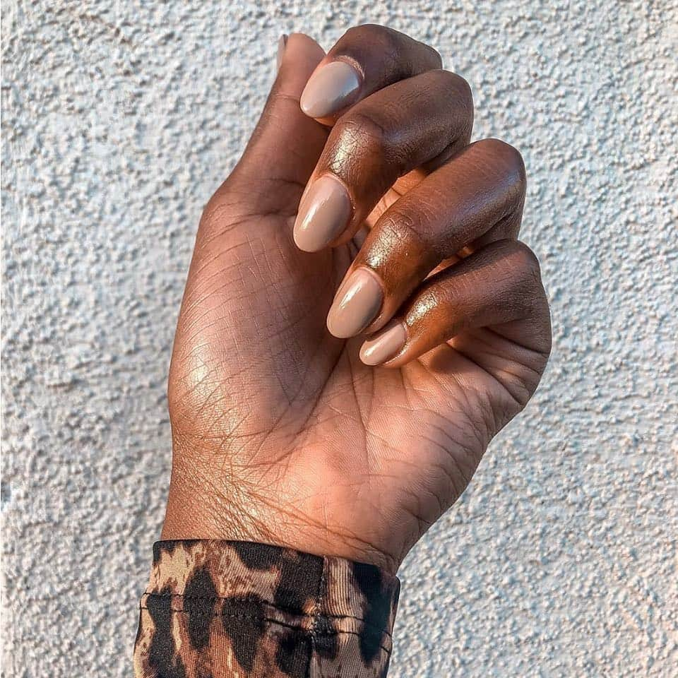 OPIさんのインスタグラム写真 - (OPIInstagram)「Because nude nails are always in! Loving your mani @destinytaylorxo 😍 #CoconutsOverOPI #nudenails #notd #classicnails #cheetahprint #nailpolish」5月4日 3時00分 - opi