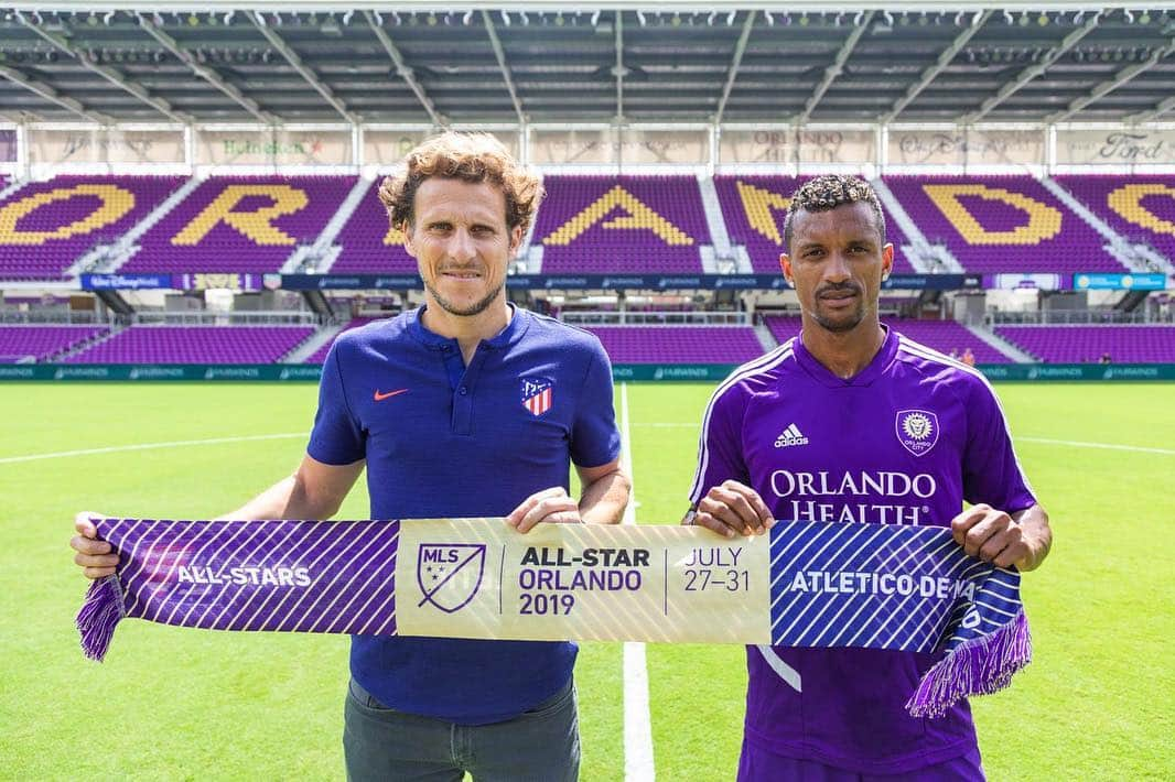 ナニさんのインスタグラム写真 - (ナニInstagram)「Great day promoting the MLS All Star Game which we are hosting in Orlando in July. Great to see Diego again as well! 🔝⚽💪🏾 #mlsallstar #faceofcity #vamosorlando #mls」5月4日 3時16分 - luisnani