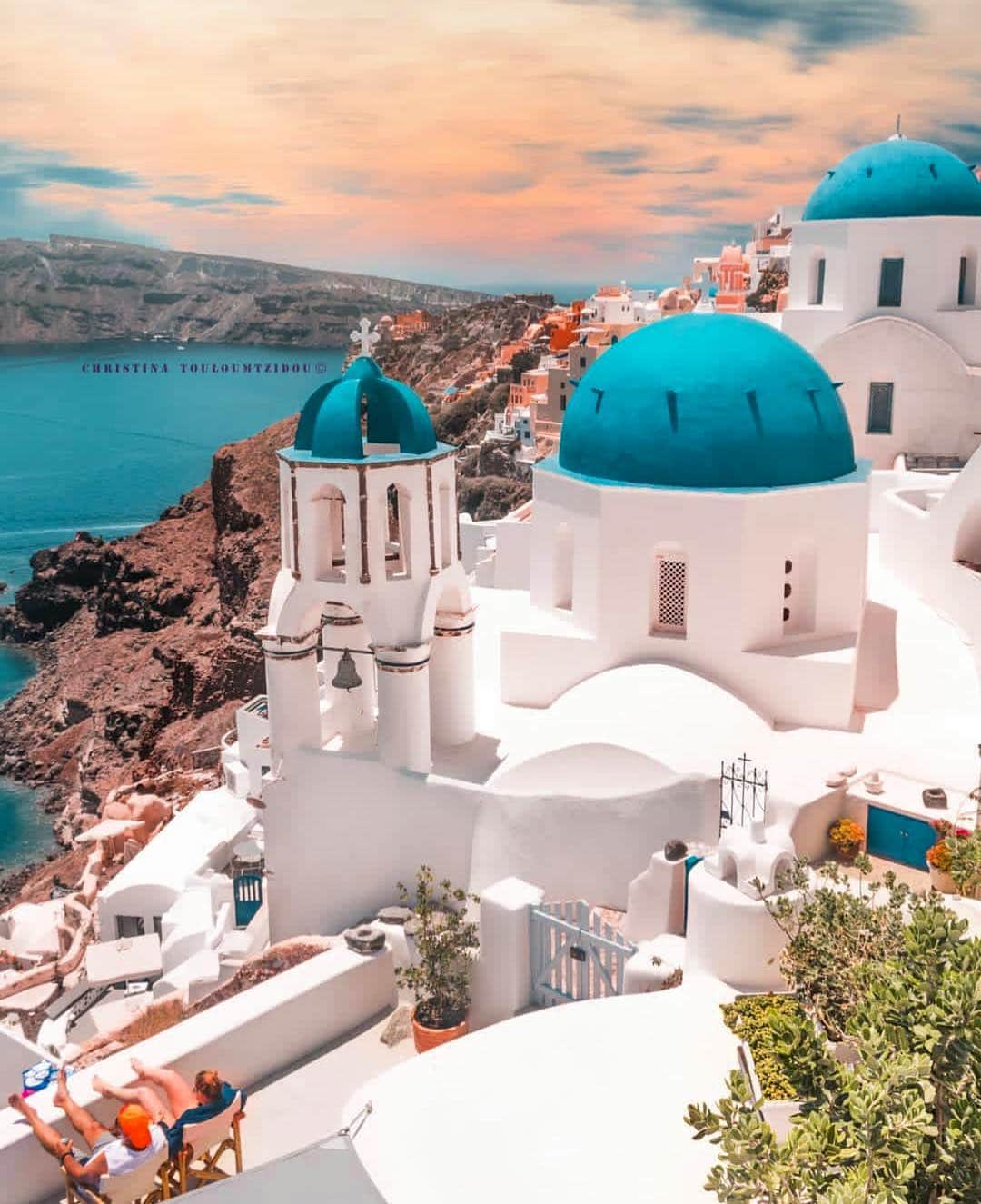 Wonderful Placesさんのインスタグラム写真 - (Wonderful PlacesInstagram)「Santorini sunset ✨😍😍😍✨ . Picture by ✨✨@christinatouloumtzidou✨✨ #wonderful_places for a feature 💙」5月4日 4時45分 - wonderful_places
