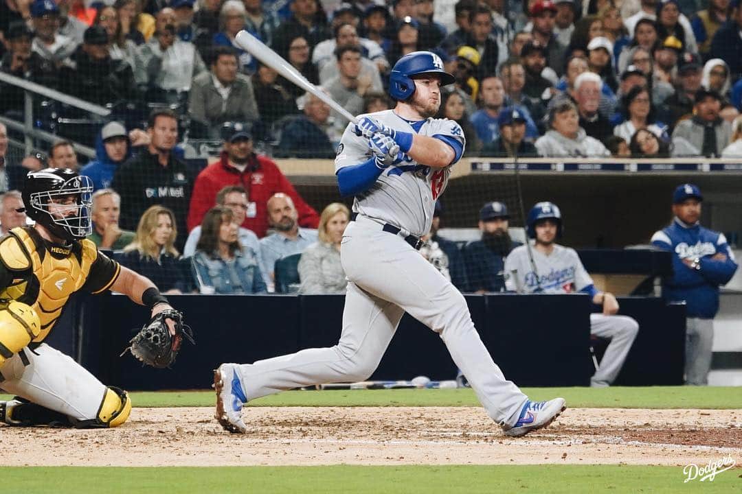 Los Angeles Dodgersさんのインスタグラム写真 - (Los Angeles DodgersInstagram)「Clutch level: Max  Swipe ⬅️ to watch the video.」5月4日 14時09分 - dodgers